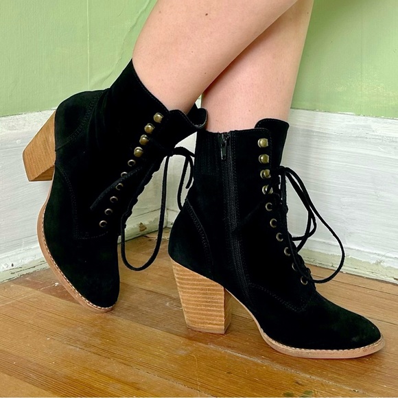 Jeffrey Campbell Laced Up Black Suede Boots 🖤 - Picture 1 of 6